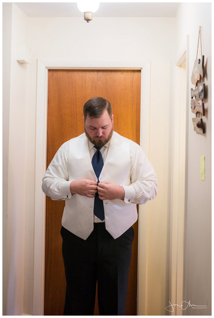 Bride,Burlington,Groom,Hilton,Vermont Wedding,