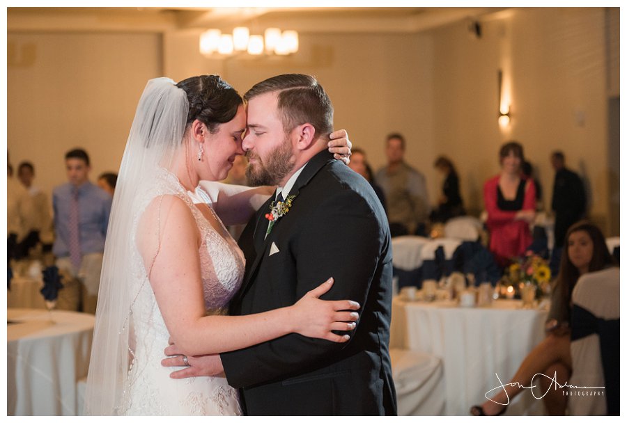 Bride,Burlington,Groom,Hilton,Vermont Wedding,