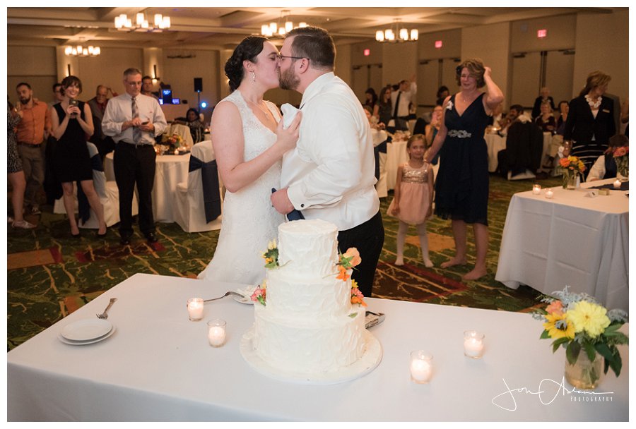 Bride,Burlington,Groom,Hilton,Vermont Wedding,